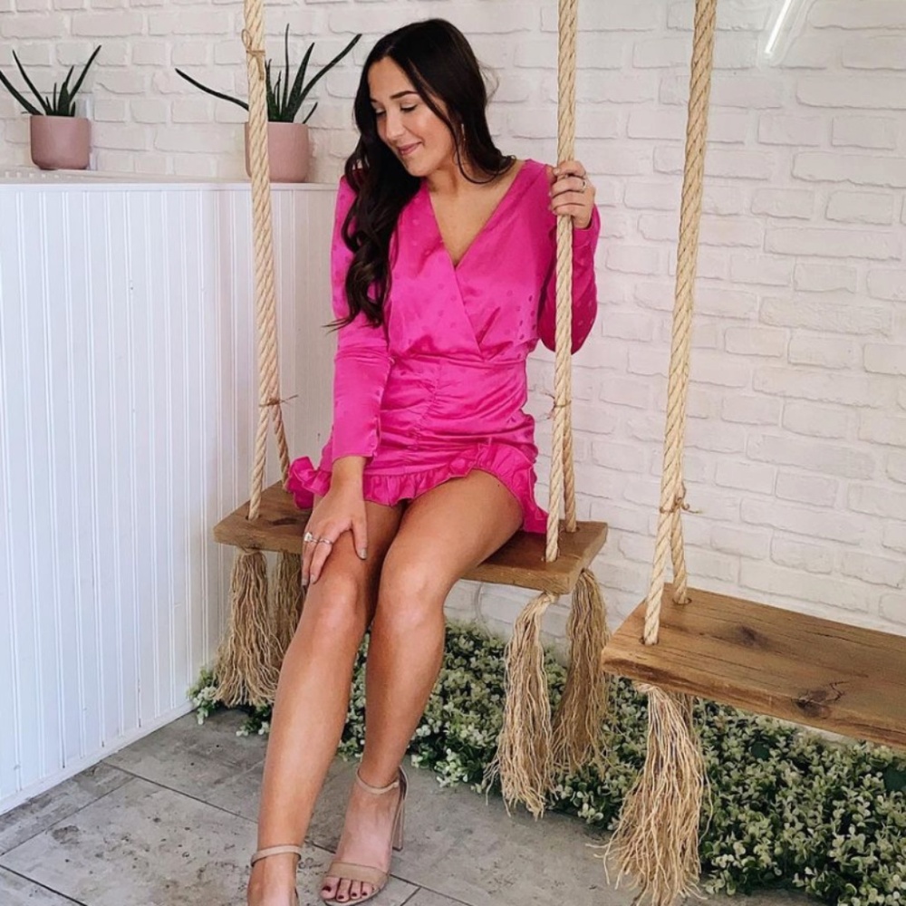 WAYF Phoenix Magenta Jacquard Satin Polka Dot Long Sleeve Mini Dress